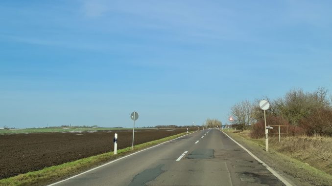 Landstrasse Straße