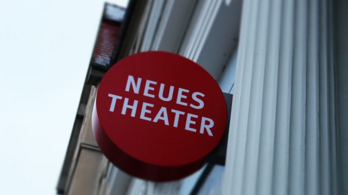nt Neues Theater