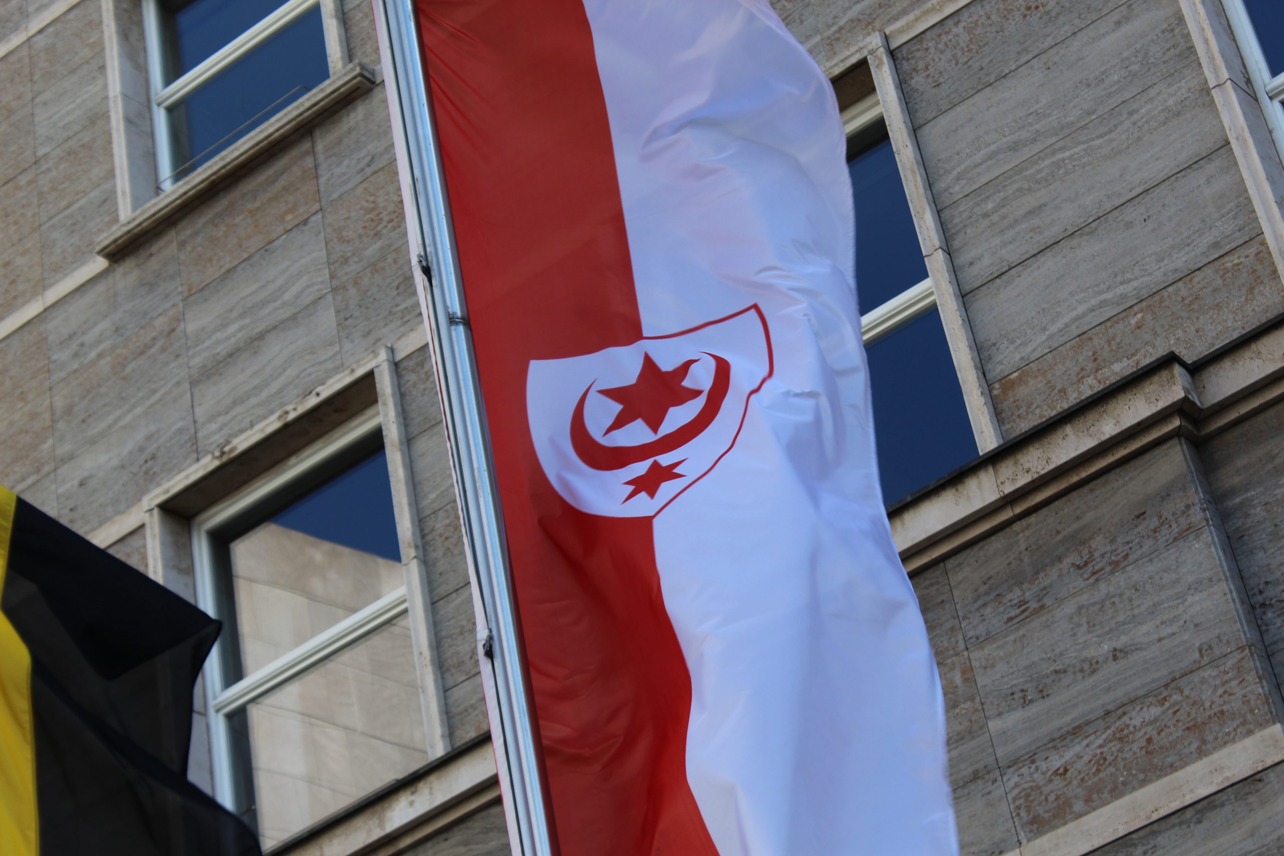 Stadt-zur-geplanten-Fusion-der-IGS-Halle-Am-Steintor-und-der-KGS-Hutten-