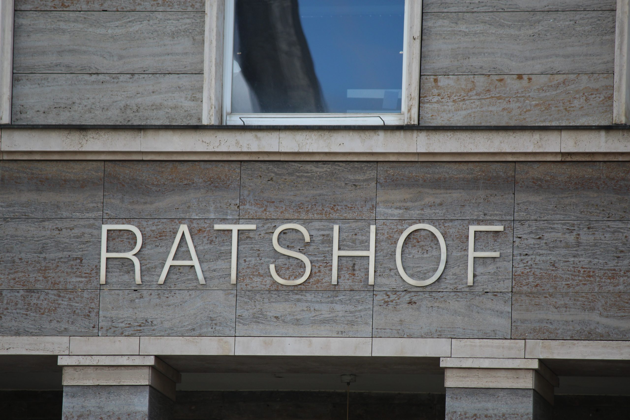 Sirenen-Fehlalarm-Stadt-geht-von-externem-Angriff-auf-das-System-aus