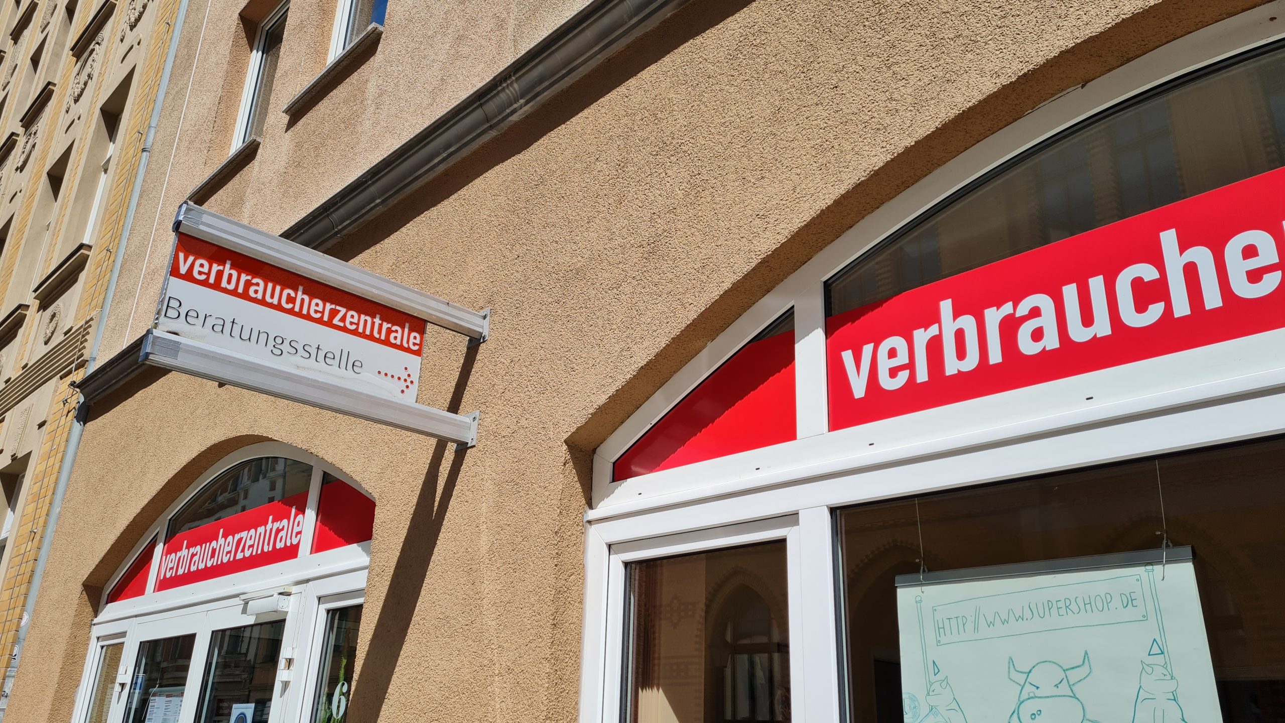 Verbraucherzentrale-zu-Allianz-Riestervertr-gen-Nachtr-gliche-Rentenk-rzungen-unzul-ssig