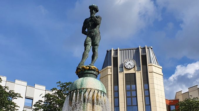 brunnen_neustadt01 Brunnen