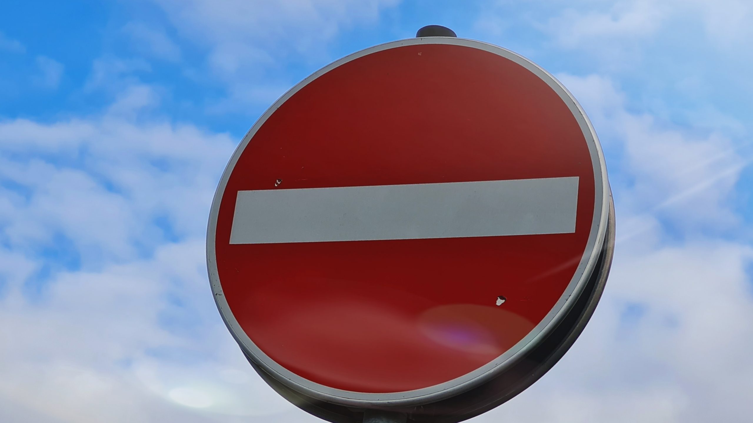 Schimmelstra-e-auf-H-he-Stadtbad-wegen-Kanalarbeiten-gesperrt