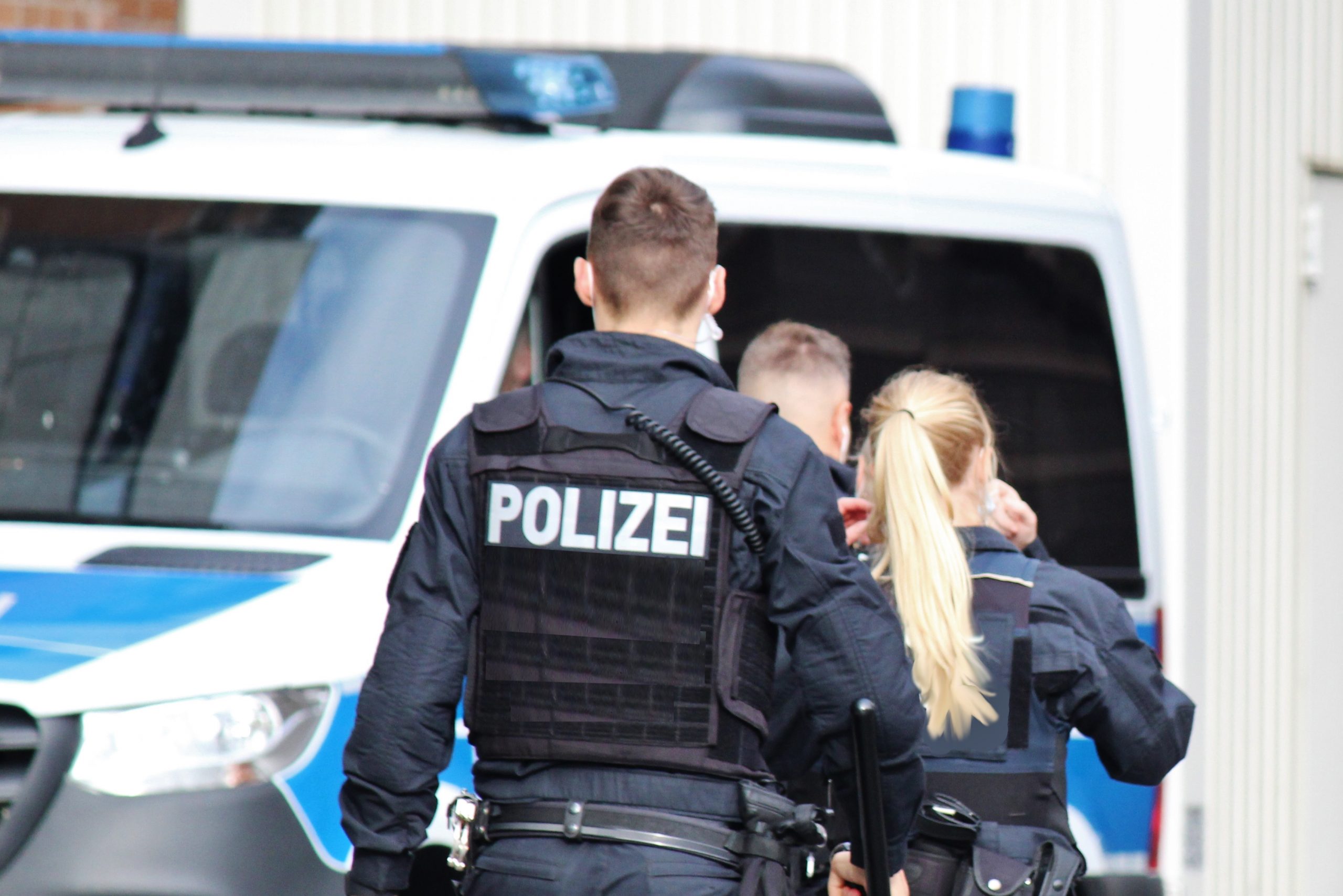 lllegaler-Handel-mit-Bet-ubungsmitteln-Durchsuchungen-in-Halle-Saale-und-Mansfeld-S-dhrz