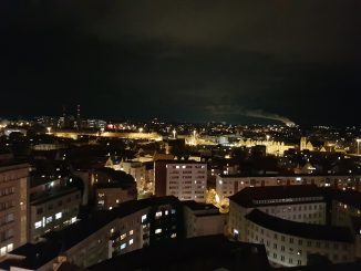 Halle (Saale) bei Nacht