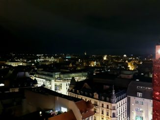 Halle (Saale) bei Nacht