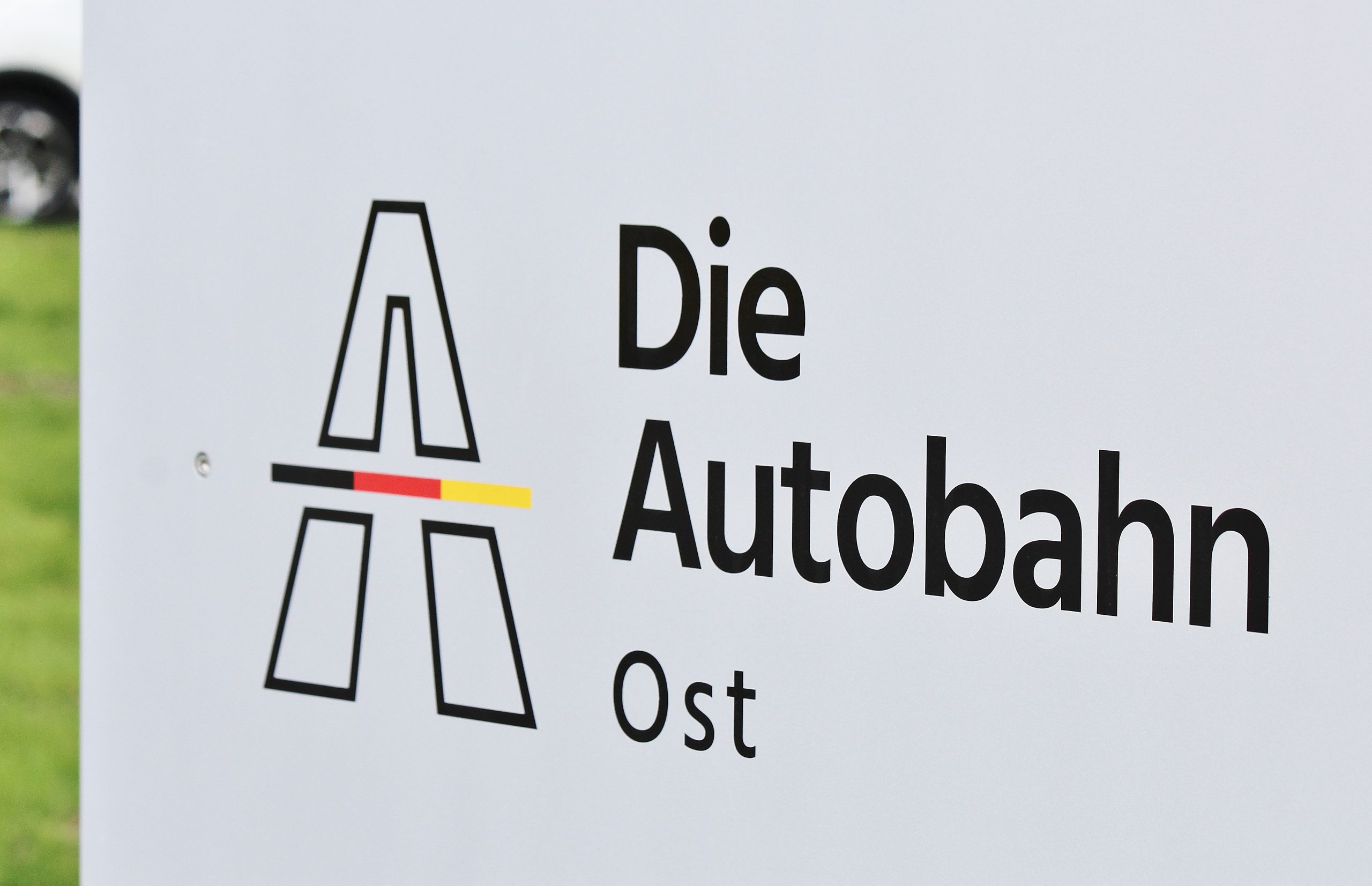A143-Einschr-nkungen-zwischen-Halle-Neustadt-und-Autobahnkreuz-Halle-S-d-teilweise-aufgehoben
