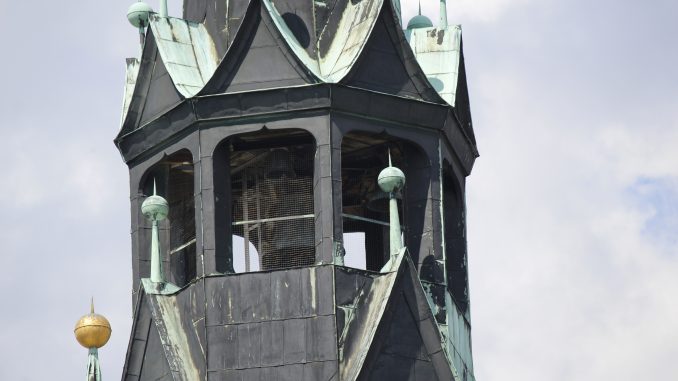 Glockenturm Roter Turm Halle