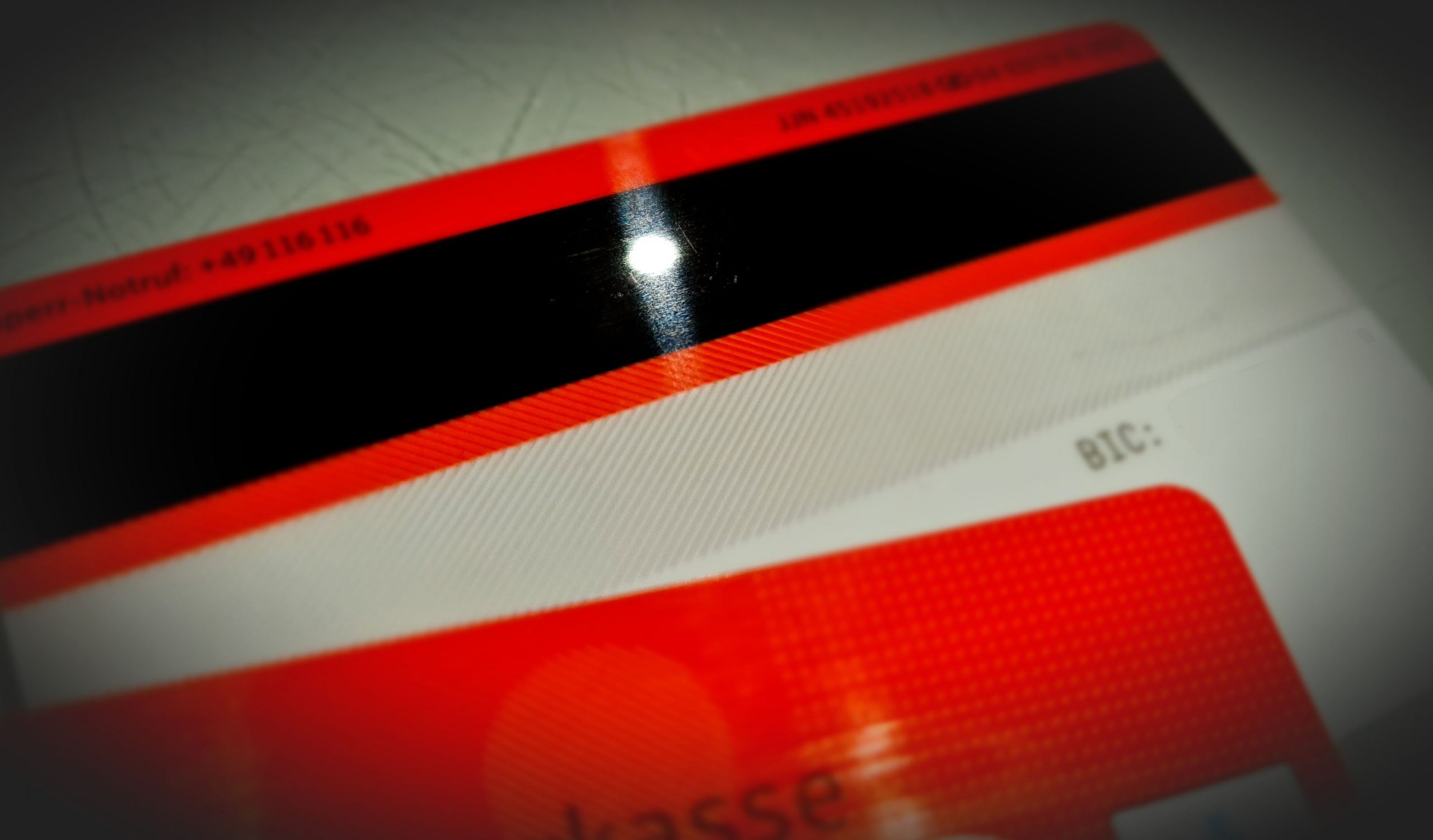 Saalesparkasse-bedauert-K-ndigungen-wegen-fehlender-Zustimmung-zu-neuen-AGB-zu-versenden