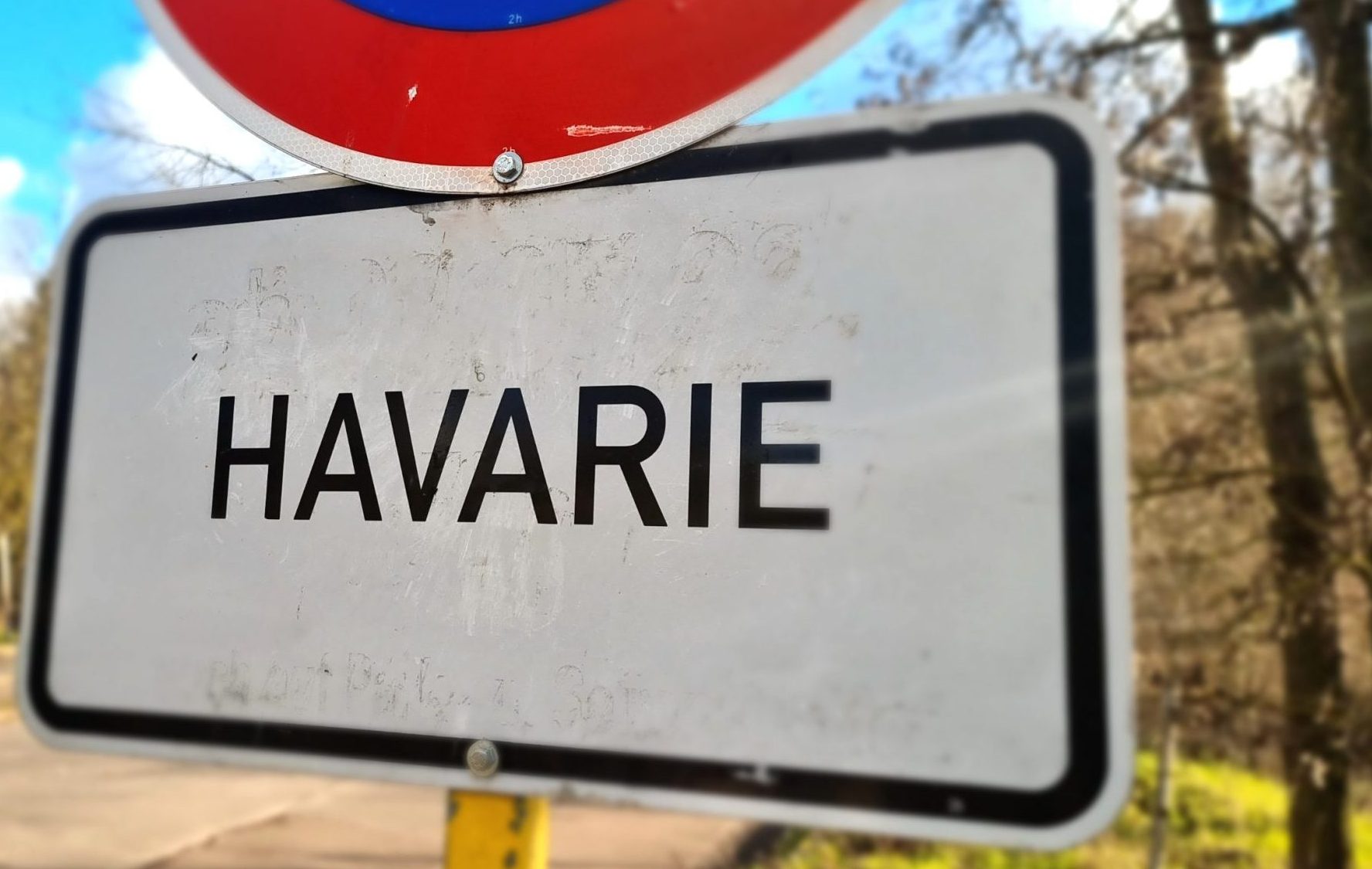 Havarie-Z-beritzer-Stra-e-bleibt-l-nger-gesperrt