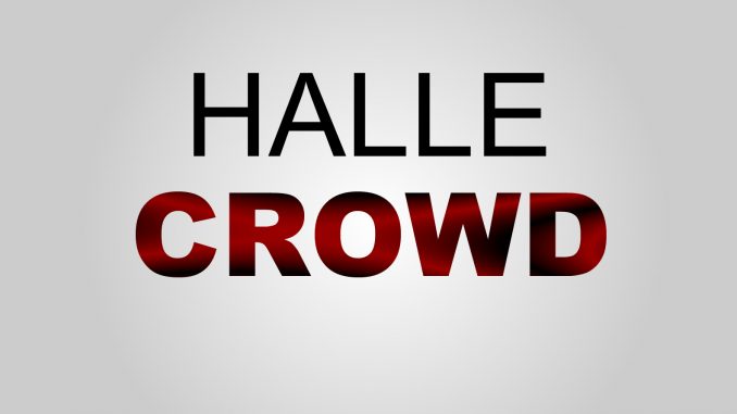 Halle Crowd