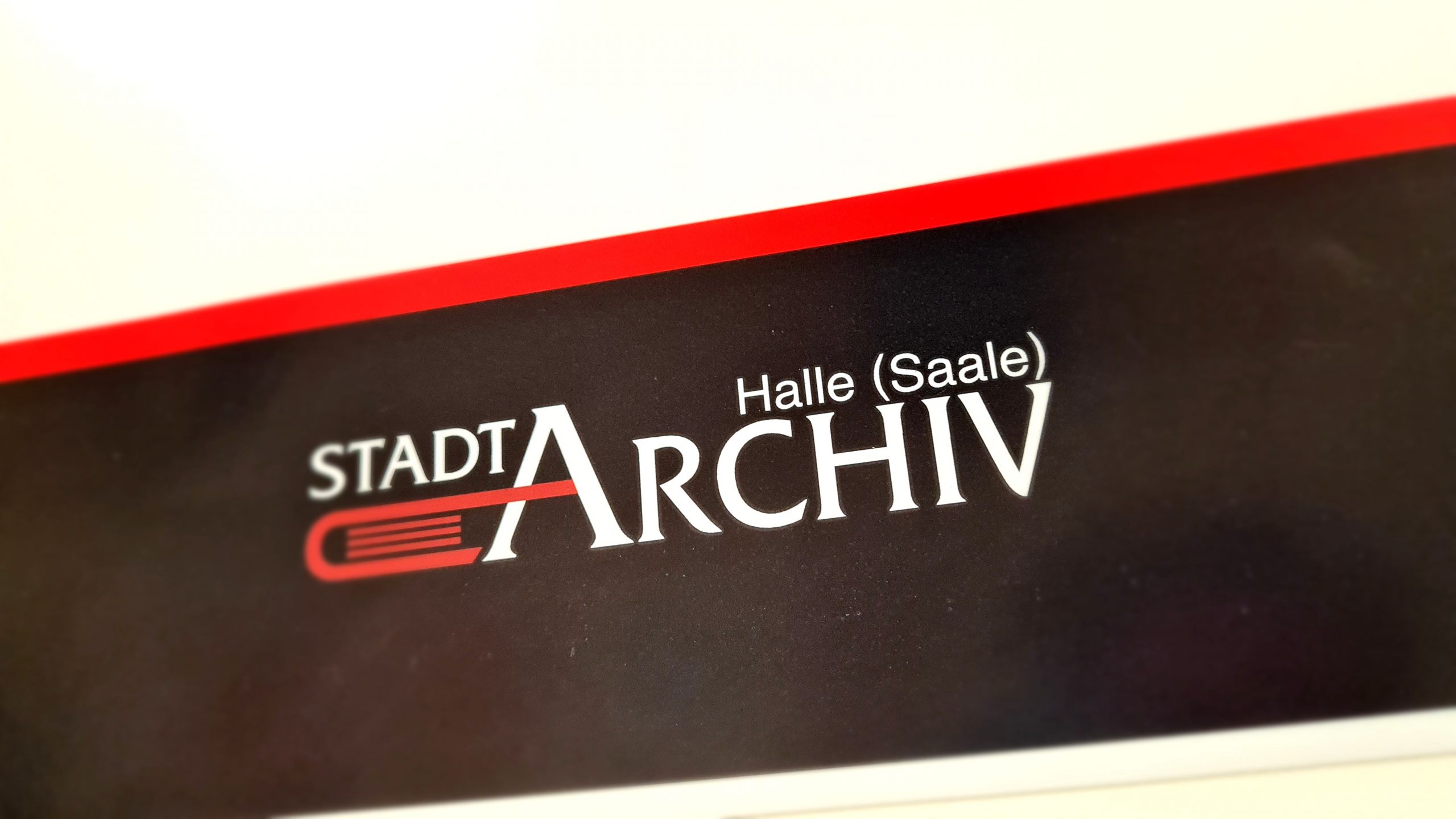 Gespr-chsabend-in-der-Luftbildfotografie-Ausstellung-von-Horst-Fechner-im-Stadtarchiv