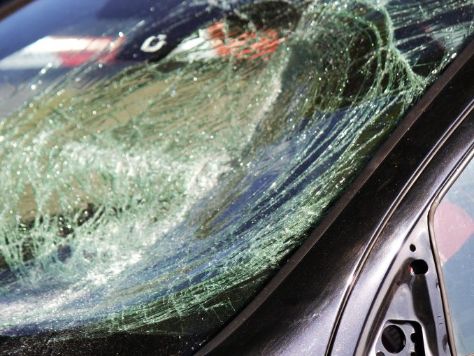 Unfall Auto Scheibe
