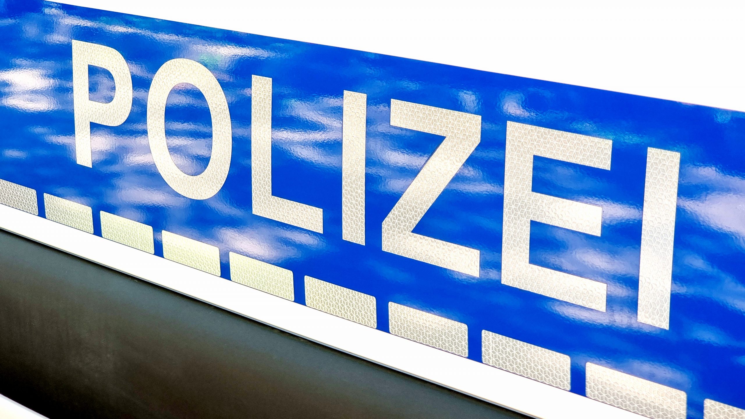 Landespolizei-kontrolliert-verst-rkt-auf-Alkohol-und-Drogenkonsum
