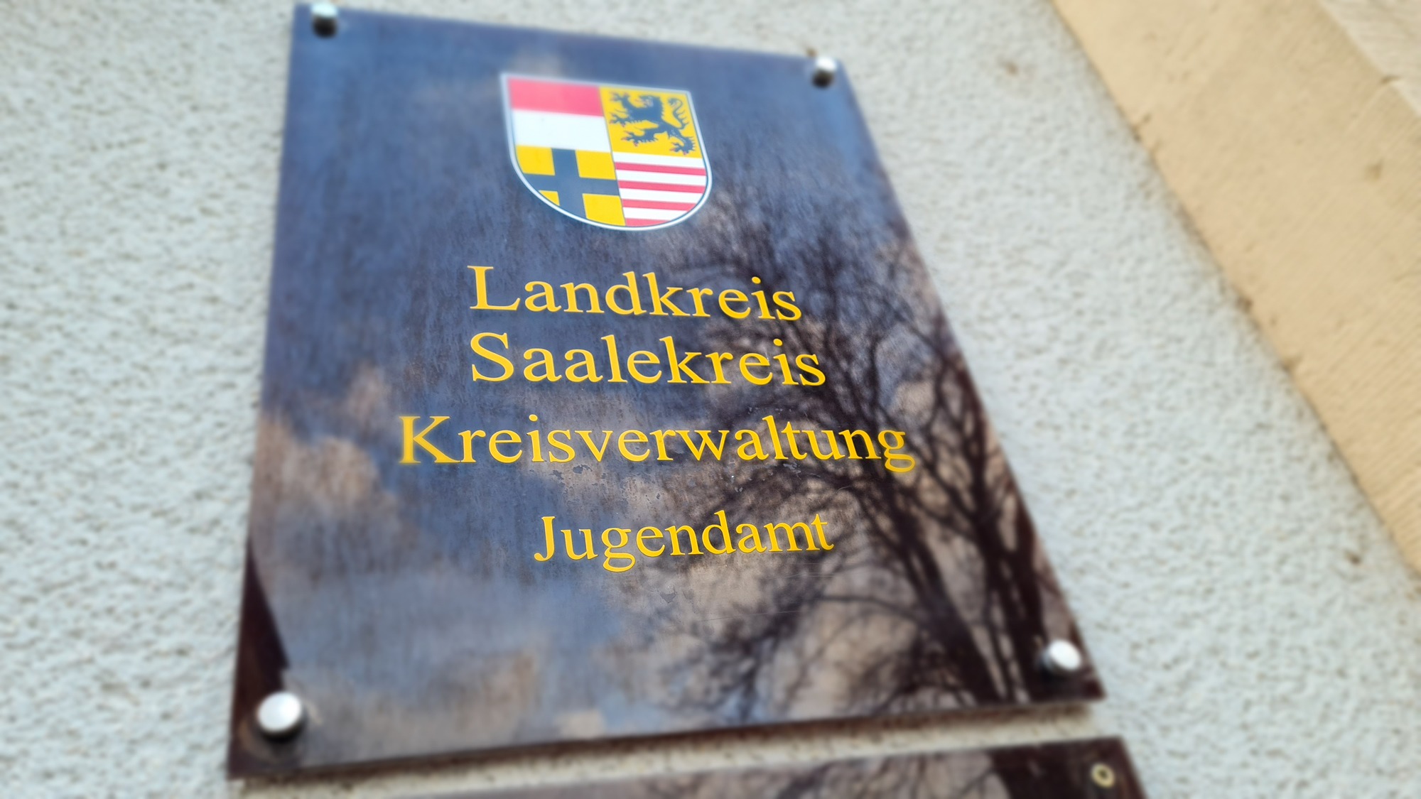 Saalekreis-zahlt-Unterhaltsvorschuss-im-Januar-versp-tet