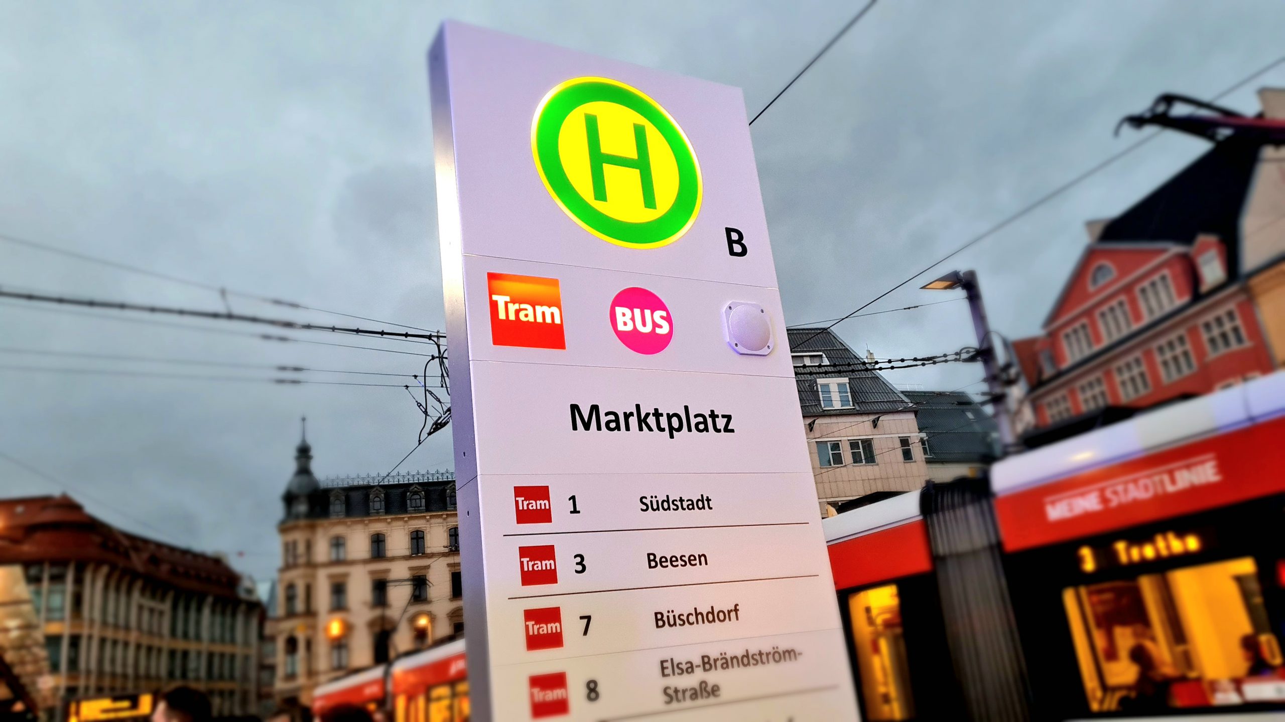 Lichterfest-Marktplatz-f-r-Stra-enbahnen-am-2-November-zeitweise-gesperrt