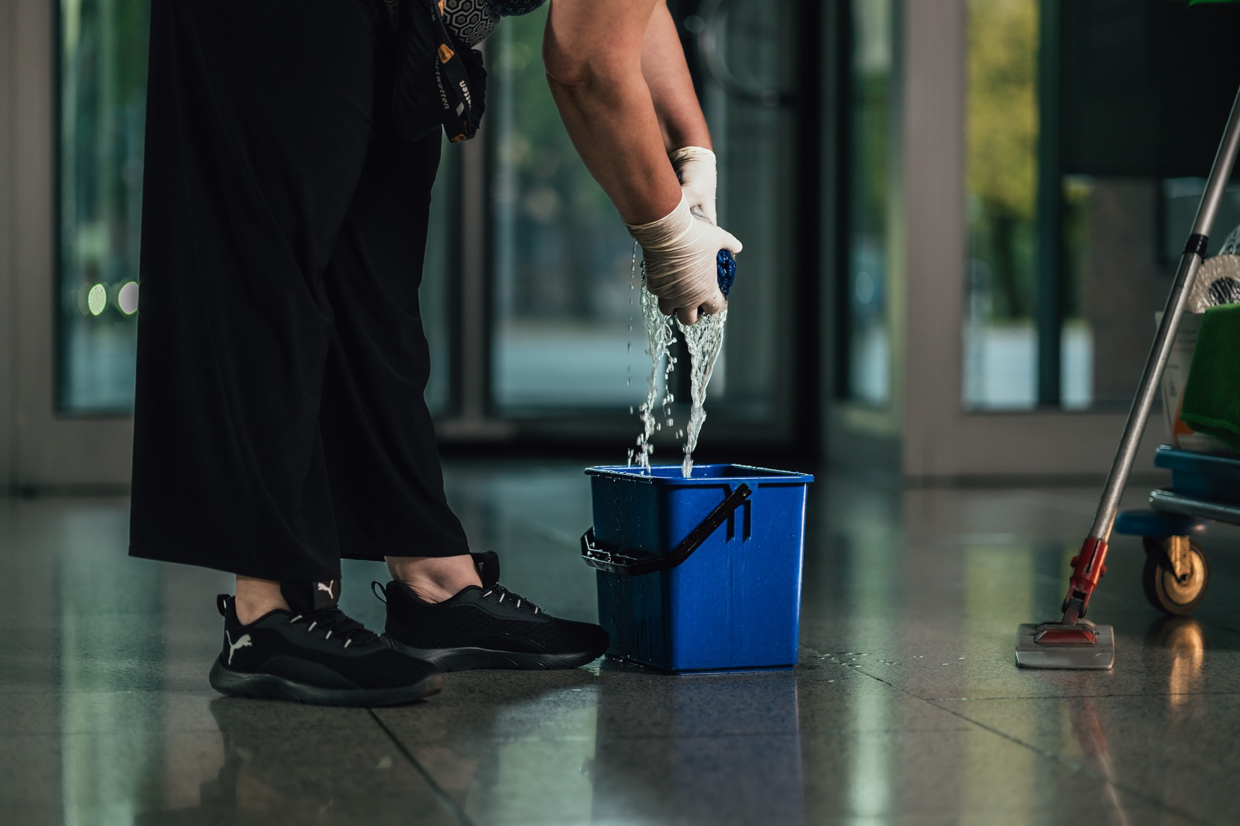 2-720-Reinigungskr-fte-arbeiten-in-Halle-Saale-in-58-Unternehmen