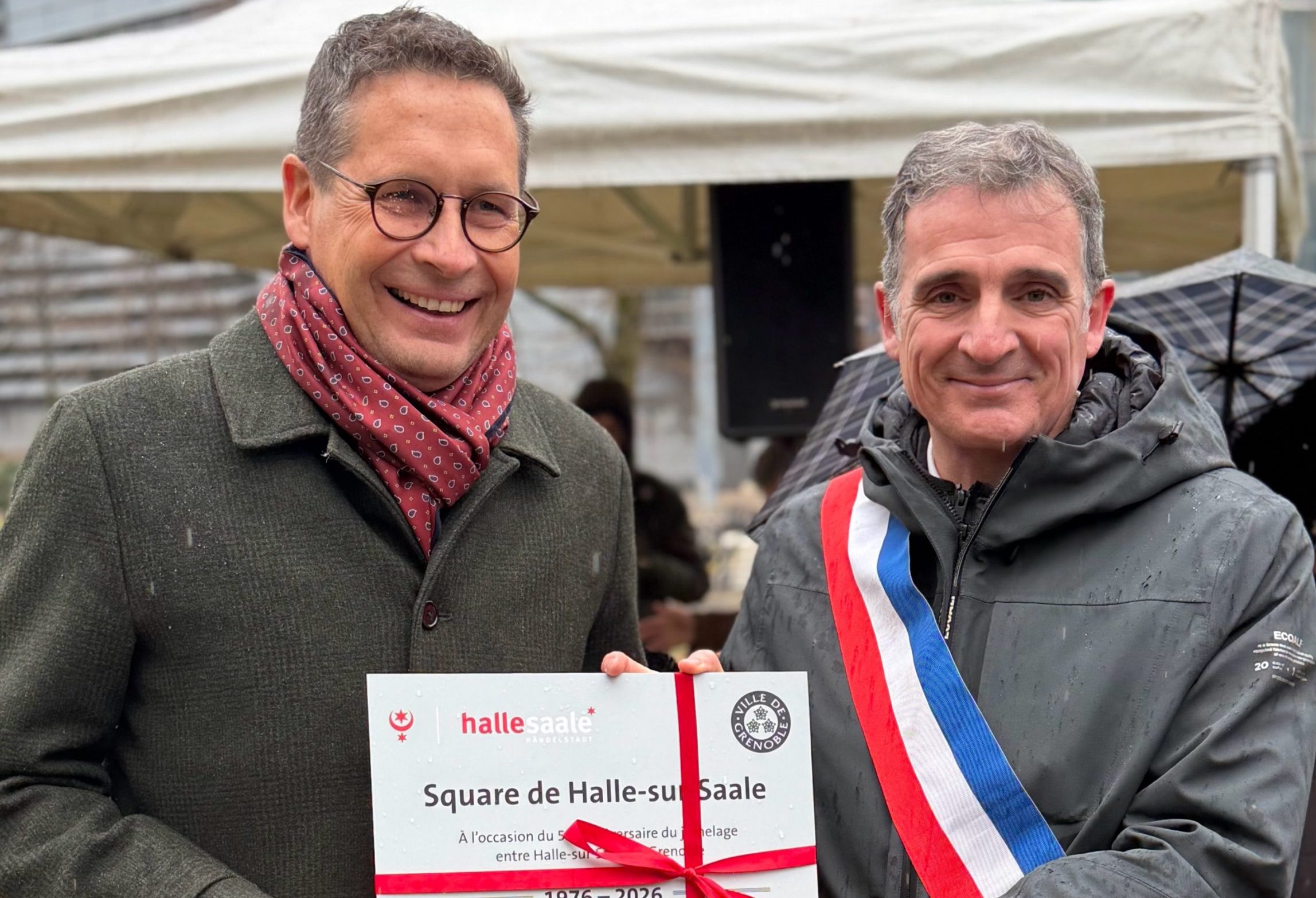 St-dtepartnerschaft-In-Grenoble-gibt-es-jetzt-einen-Square-de-Halle-sur-Saale-